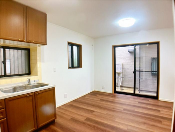 八王子市北野町、中古一戸建てのキッチン画像です