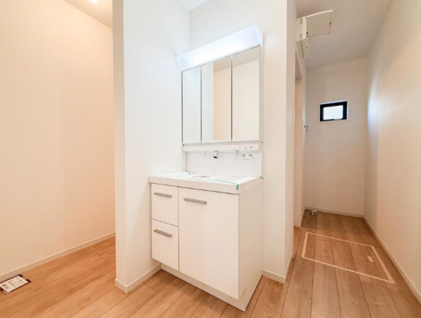 八王子市元横山町、新築一戸建ての画像です