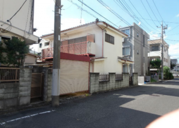 八王子市上野町、中古一戸建ての外観画像です