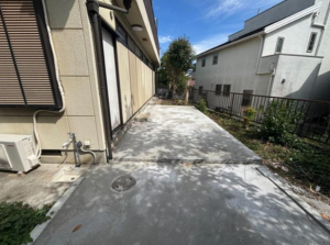 八王子市散田町、中古一戸建ての駐車場画像です