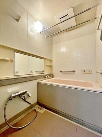 八王子市元横山町、マンションの風呂画像です