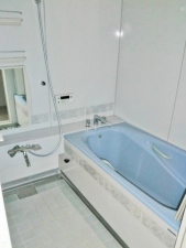 八王子市子安町、マンションの風呂画像です