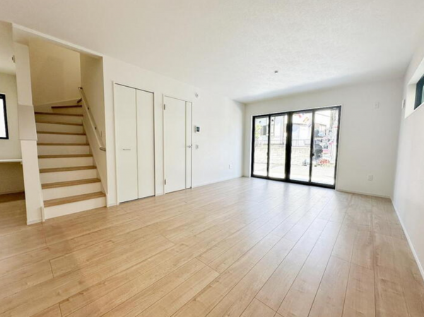 八王子市本町、新築一戸建ての画像です