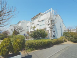 八王子市寺田町、マンションの画像です