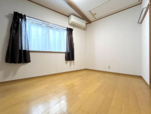 八王子市泉町、中古一戸建ての画像です