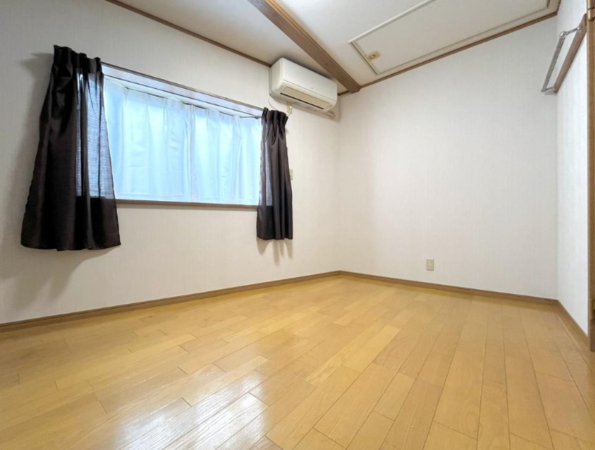 八王子市泉町、中古一戸建ての画像です