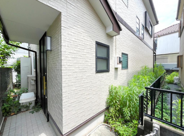 八王子市泉町、中古一戸建ての画像です