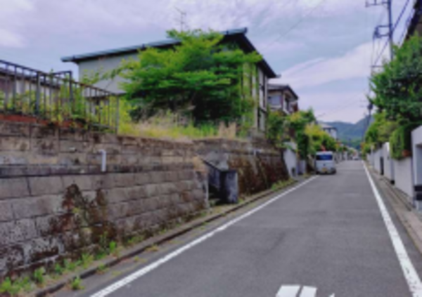 八王子市元八王子町、土地の画像です