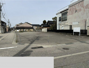 小矢部市津沢、土地の外観画像です