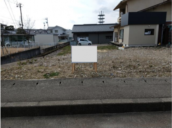 小矢部市泉町、土地の外観画像です