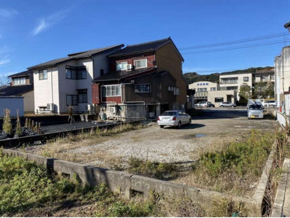 小矢部市石動町、土地の外観画像です