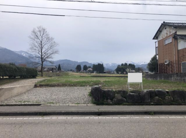 南砺市城端、土地の外観画像です