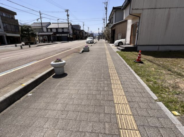 南砺市城端、土地の外観画像です