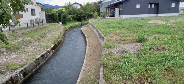 砺波市頼成、土地の外観画像です