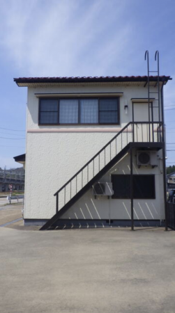 小矢部市後谷、中古一戸建ての外観画像です