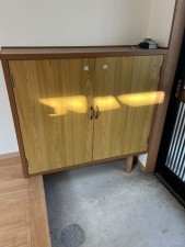 南砺市、中古一戸建ての玄関画像です