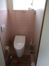 南砺市、中古一戸建てのトイレ画像です