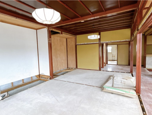 砺波市木下、中古一戸建ての内装画像です