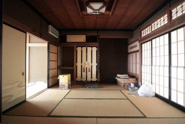 南砺市八塚、中古一戸建ての内装画像です