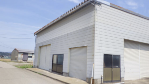 小矢部市赤倉、収益物件/倉庫の外観画像です