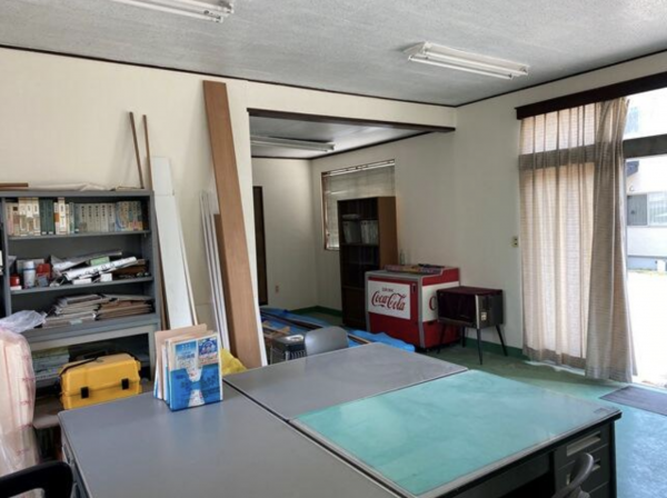 小矢部市埴生、収益物件/工場の内装画像です
