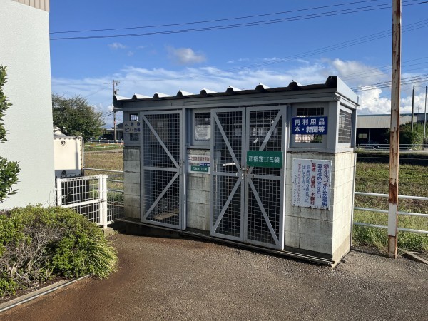小矢部市泉町、収益物件/マンションの外観画像です