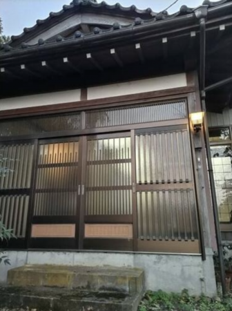 南砺市沖、中古一戸建ての外観画像です