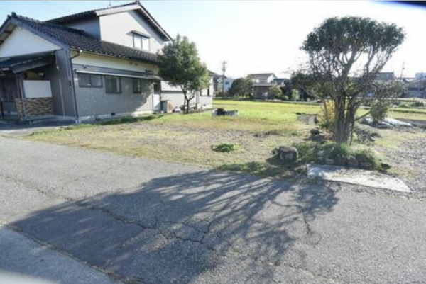 南砺市、中古一戸建ての外観画像です