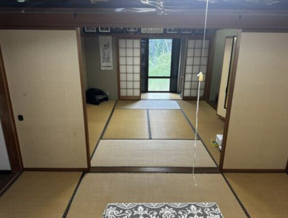 砺波市庄川町、中古一戸建ての内装画像です