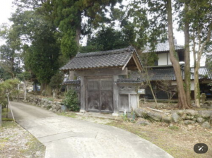 砺波市頼成、中古一戸建ての外観画像です