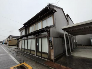 南砺市柴田屋、土地の外観画像です