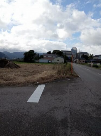 砺波市中野、土地の外観画像です