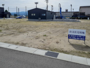 砺波市矢木、新築一戸建ての外観画像です