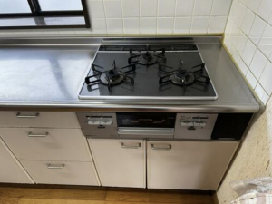 砺波市柳瀬、中古一戸建てのキッチン画像です