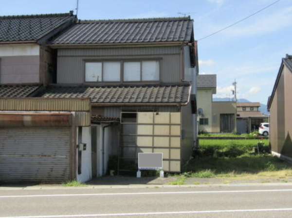 南砺市荒木、土地の外観画像です