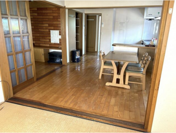 砺波市太郎丸、中古一戸建ての内装画像です