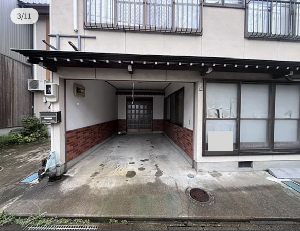 小矢部市東福町、中古一戸建ての外観画像です