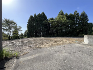 小矢部市埴生、土地の外観画像です