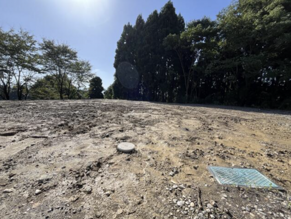 小矢部市埴生、土地の外観画像です