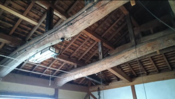 砺波市東保、中古一戸建ての内装画像です