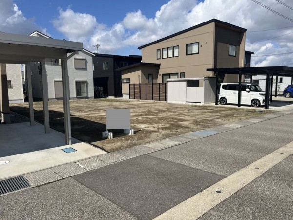 砺波市杉木、土地の外観画像です