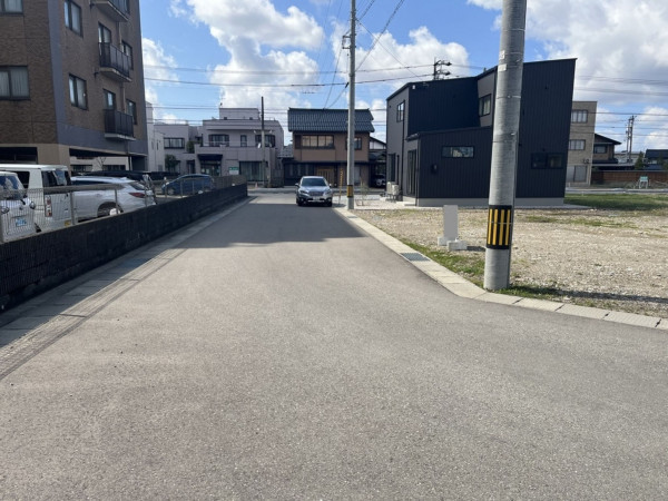 砺波市春日町、土地の周辺画像画像です