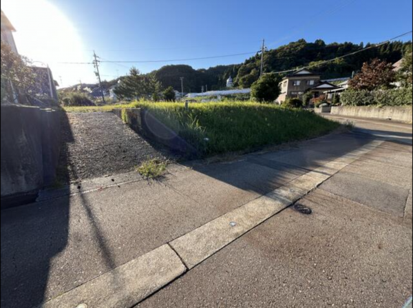 小矢部市埴生、土地の外観画像です