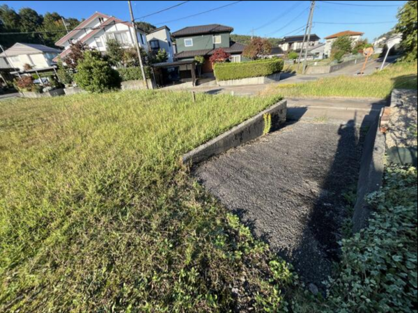 小矢部市埴生、土地の外観画像です