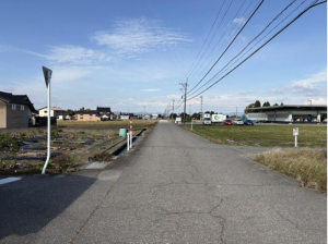 砺波市苗加、土地の外観画像です