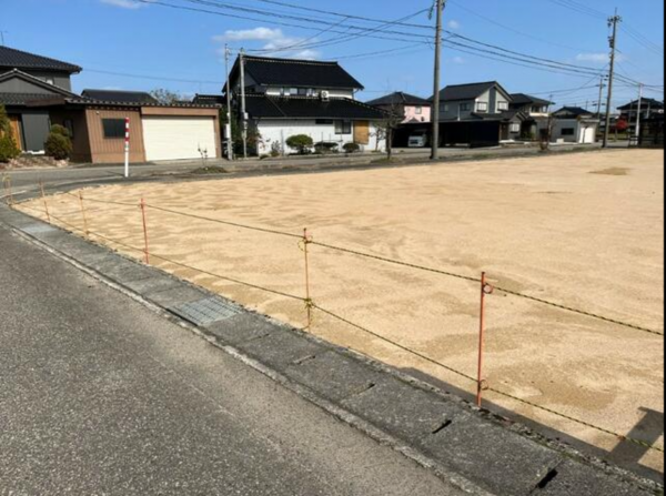 小矢部市綾子、土地の外観画像です