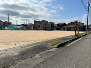 小矢部市綾子、土地の外観画像です