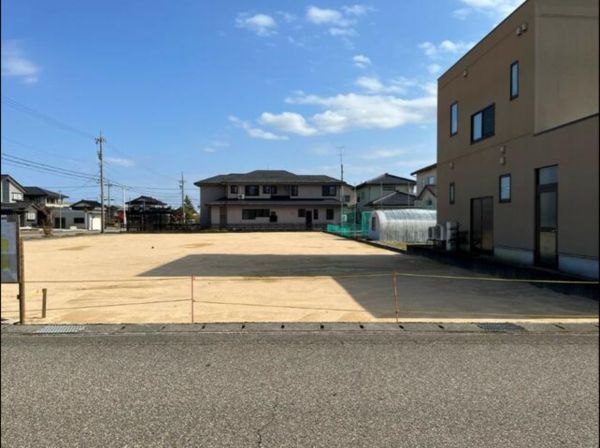 小矢部市綾子、土地の外観画像です