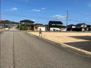 小矢部市綾子、土地の外観画像です