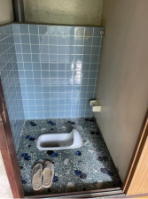 砺波市広上町、中古一戸建てのトイレ画像です